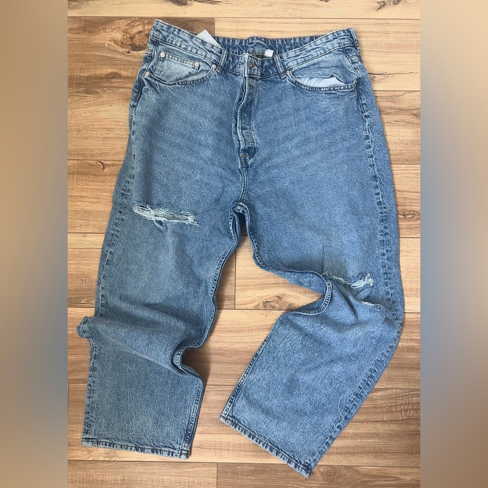 Women’s H+M Jeans